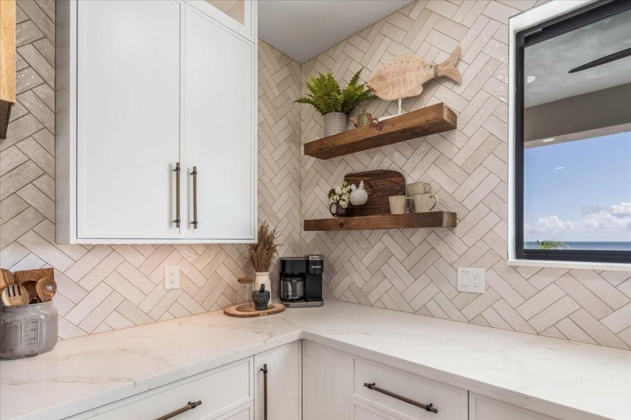 1000 68th Street, Marathon, FL 33050 Photo