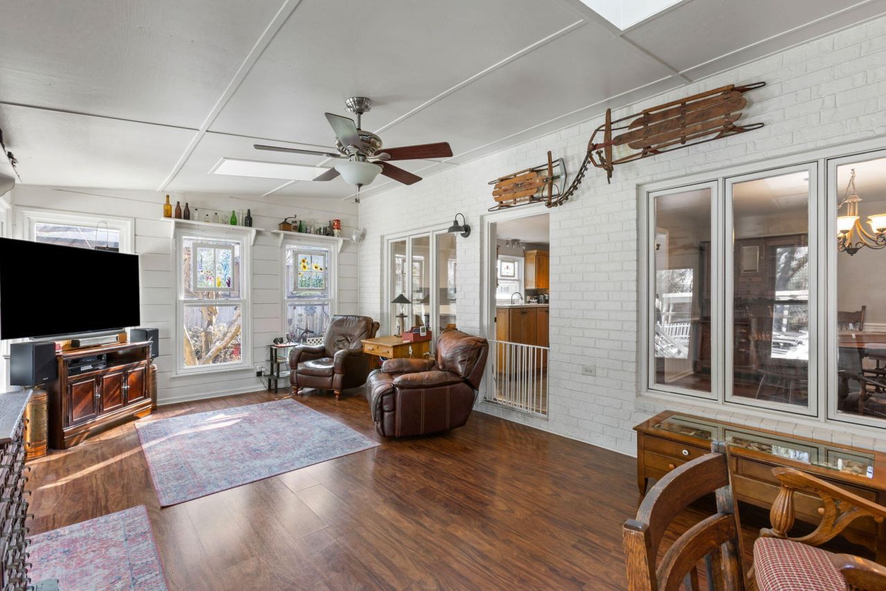 16 N Basilica Avenue Photo 14