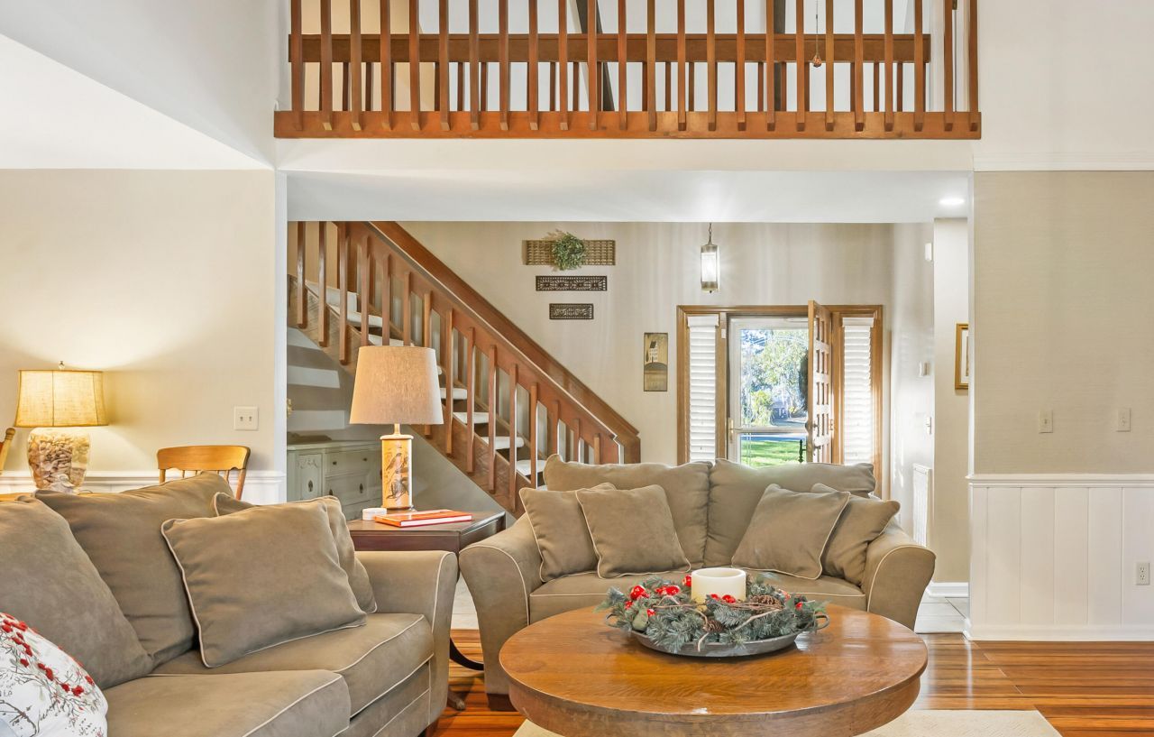 16 N Basilica Avenue Photo 19