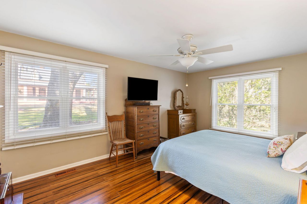 16 N Basilica Avenue Photo 26