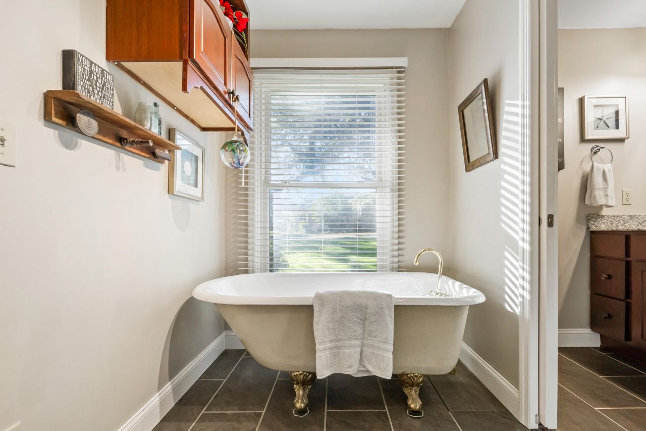 16 N Basilica Avenue Photo 29