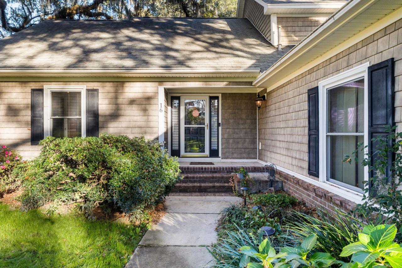 16 N Basilica Avenue Photo 63