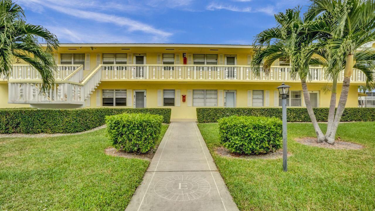 118 Sheffield E, West Palm Beach, FL 33417 Photo