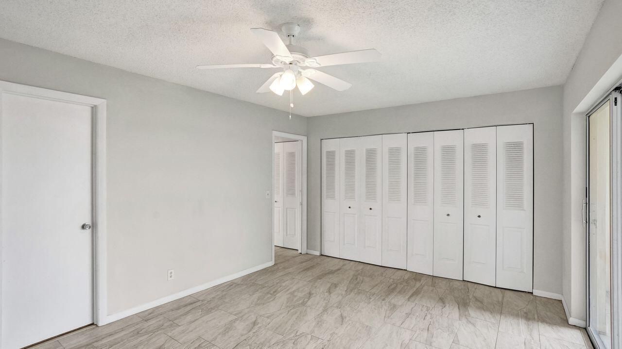 118 Sheffield E, West Palm Beach, FL 33417 Photo