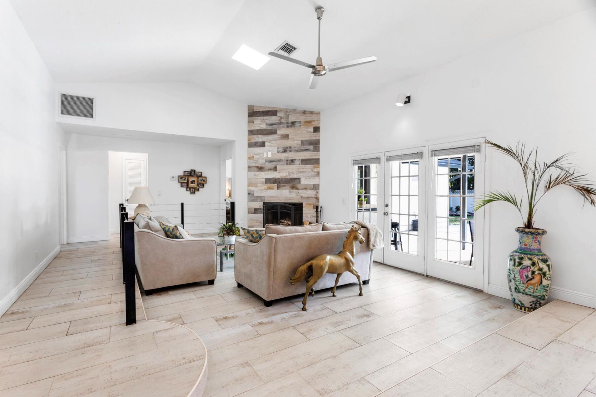 1855 Primrose Lane, Wellington, FL 33414 Photo