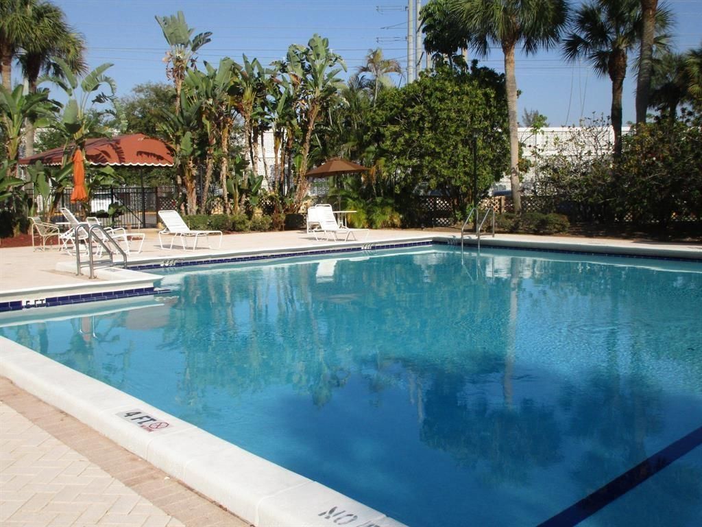 5570 NW 44th Street, Unit 405A, Lauderhill, FL 33319 Photo