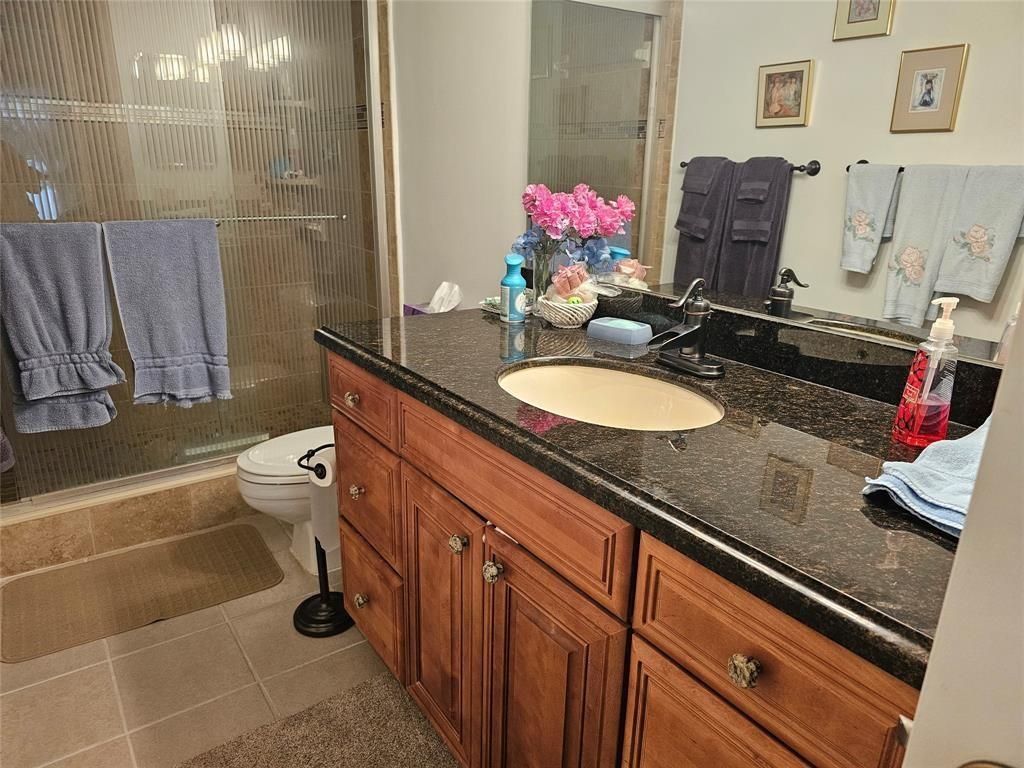 5570 NW 44th Street, Unit 405A, Lauderhill, FL 33319 Photo