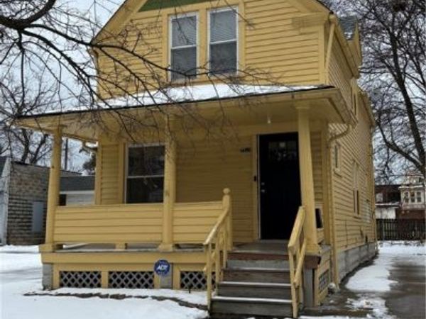 9516 Kirkwood, Cleveland, OH 44102