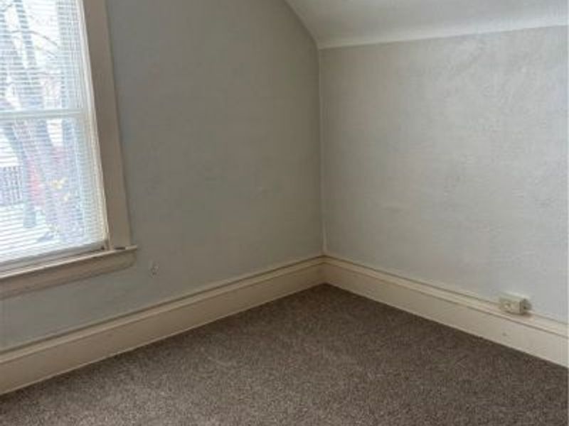 9516 Kirkwood, Cleveland, OH 44102 Photo 17