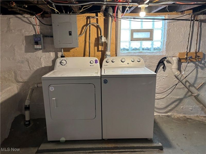 9516 Kirkwood, Cleveland, OH 44102 Photo 27