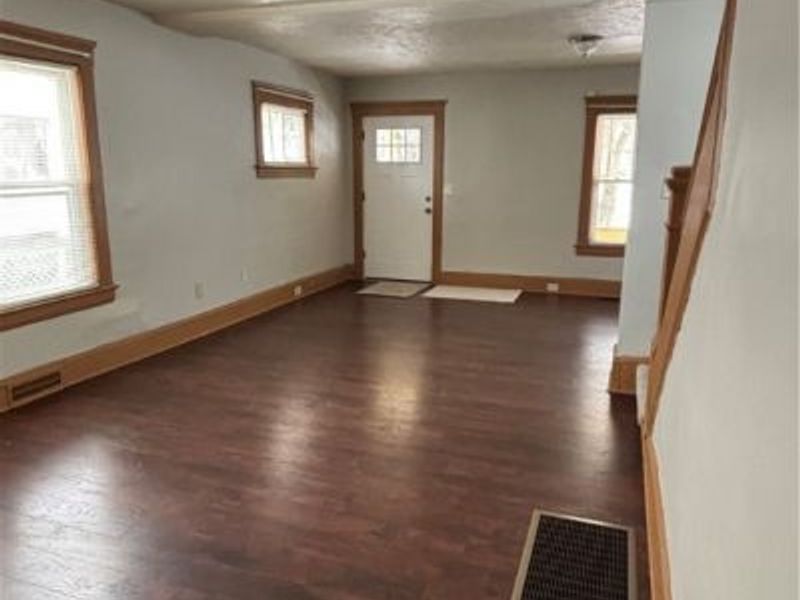 9516 Kirkwood, Cleveland, OH 44102 Photo 7