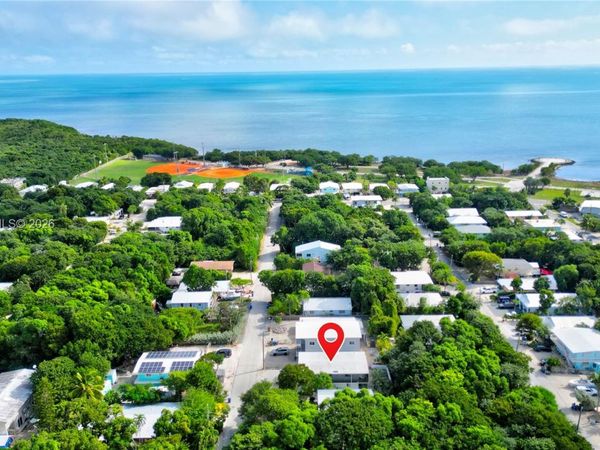 137 Pacific Ave, Tavernier, FL 33070