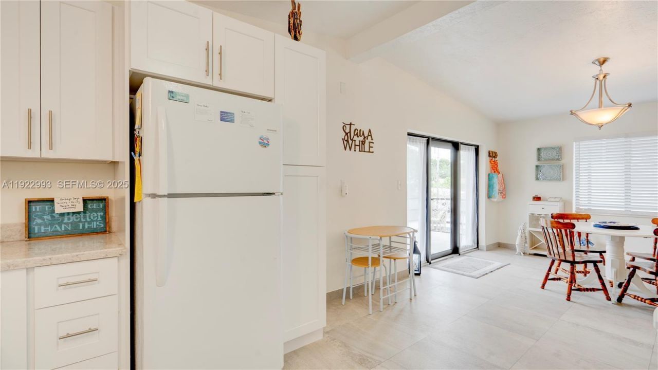 137 Pacific Ave, Tavernier, FL 33070 Photo