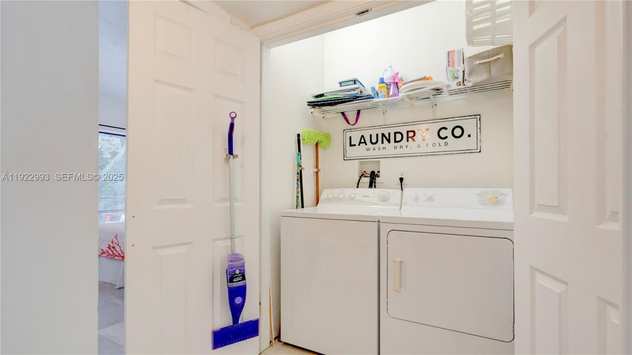 137 Pacific Ave, Tavernier, FL 33070 Photo