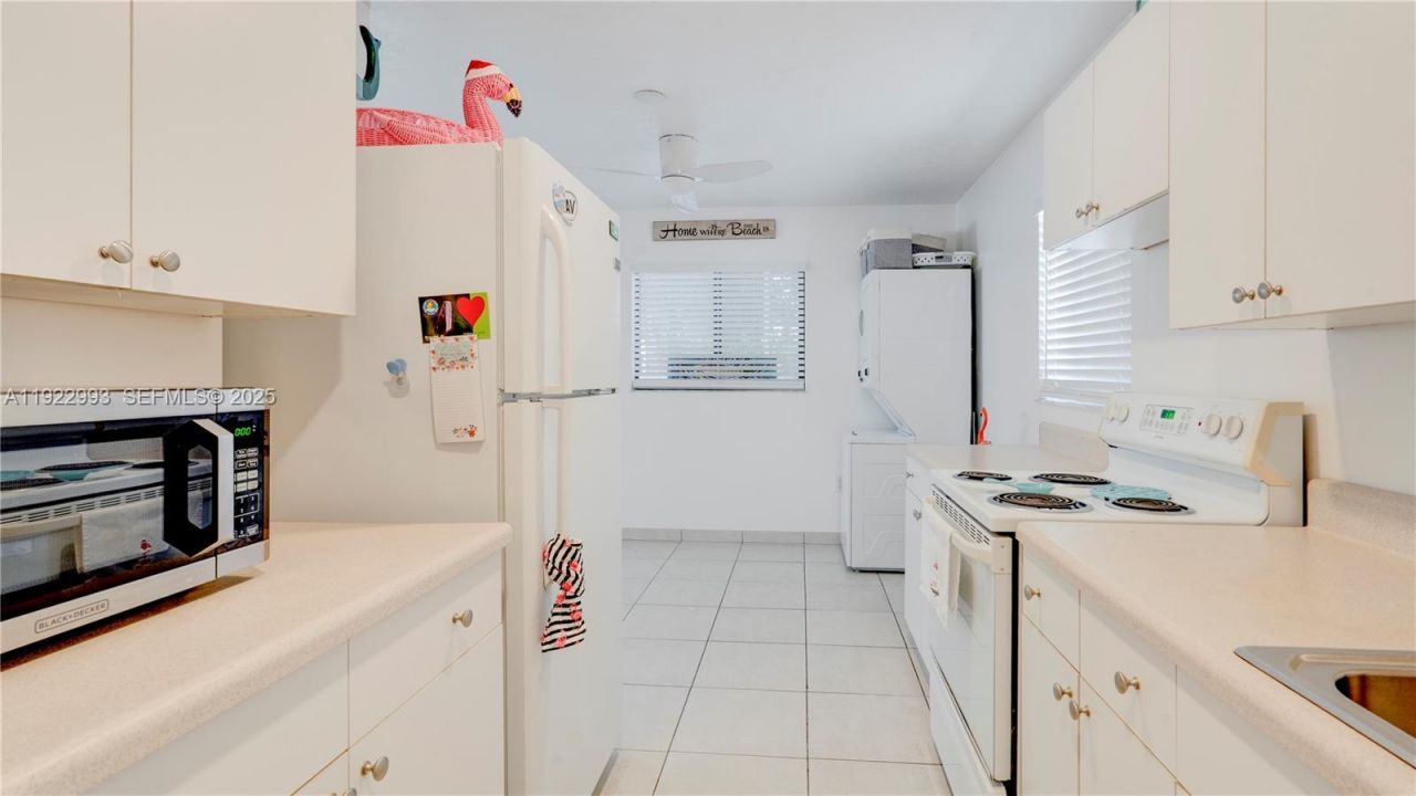 137 Pacific Ave, Tavernier, FL 33070 Photo