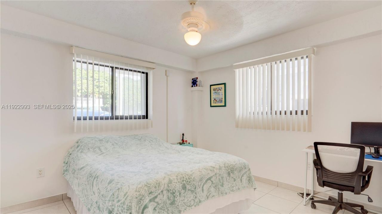 137 Pacific Ave, Tavernier, FL 33070 Photo