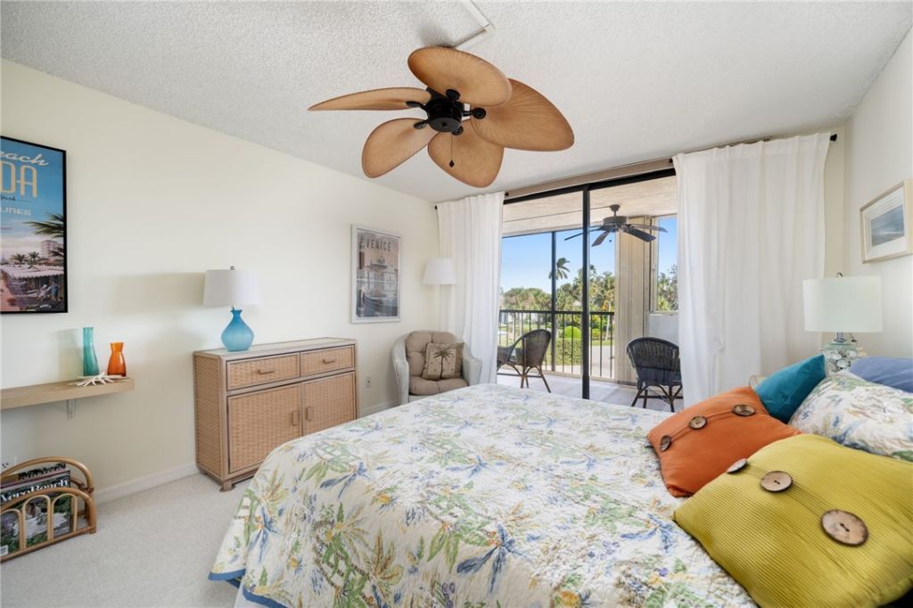 1825 Mooringline Drive, Unit 2-F, Vero Beach, FL 32963 Photo