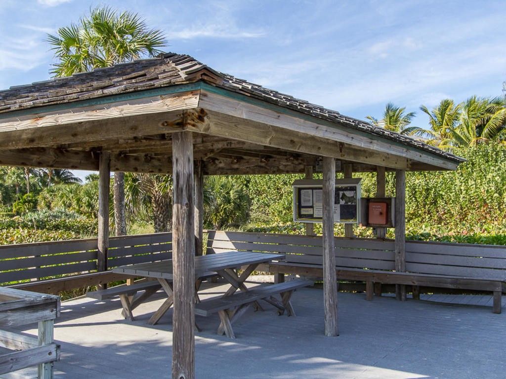 1825 Mooringline Drive, Unit 2-F, Vero Beach, FL 32963 Photo