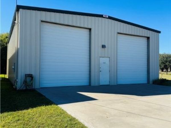 409 N Tenth, Fulton, TX 78358