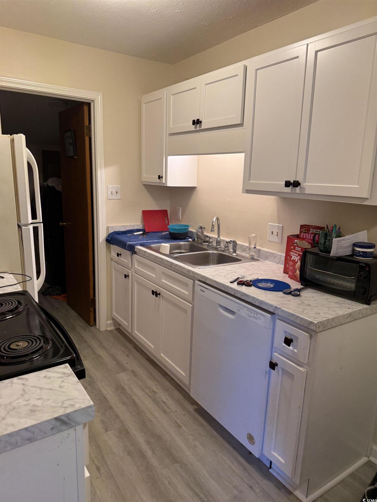 4535 Tarpon Bay Rd. Photo 7