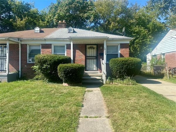 15059 Evergreen Road, Detroit, MI 48223