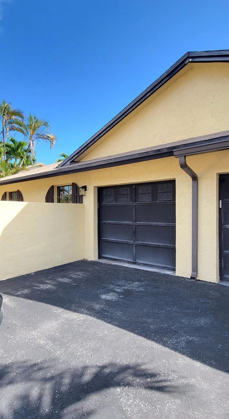 493 SW 28th Avenue, Delray Beach, FL 33445 Photo