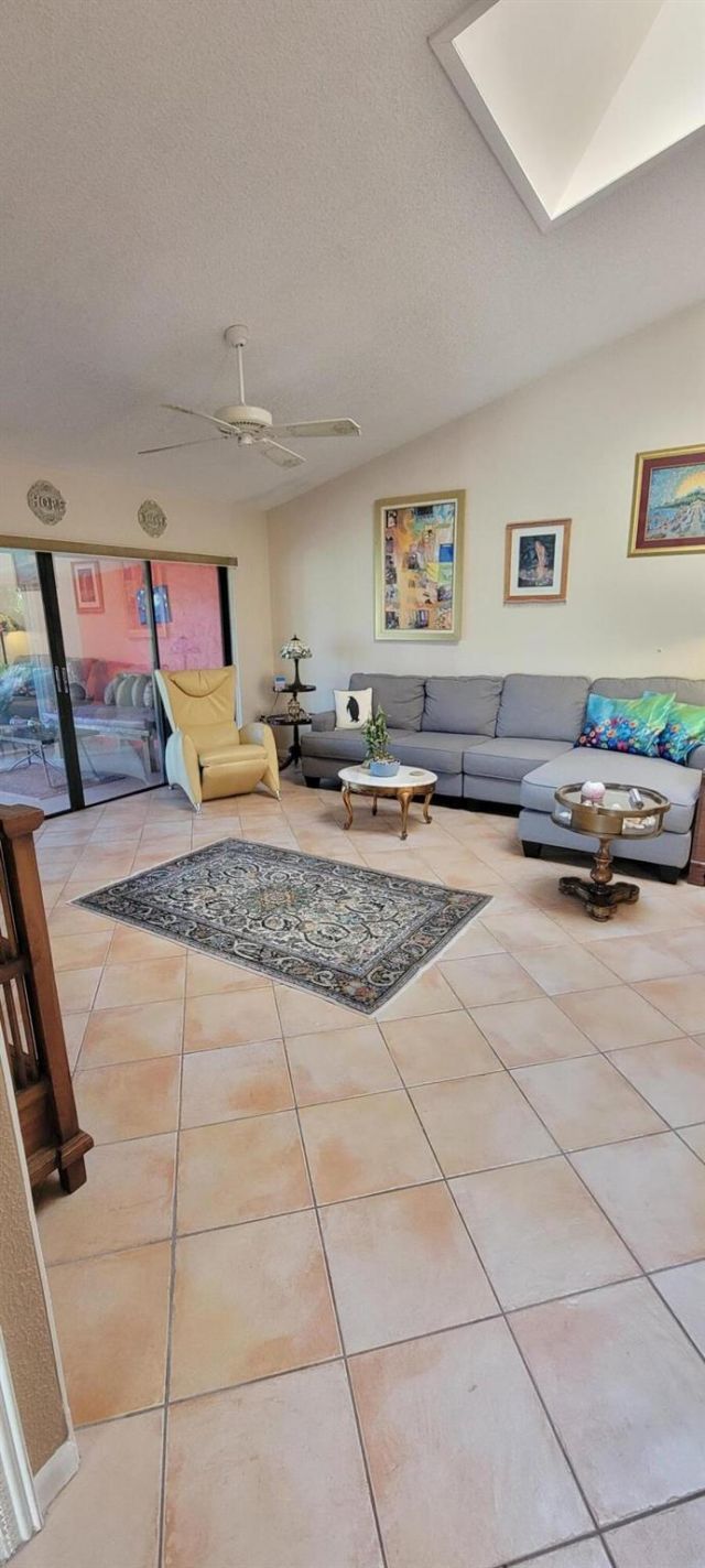 493 SW 28th Avenue, Delray Beach, FL 33445 Photo