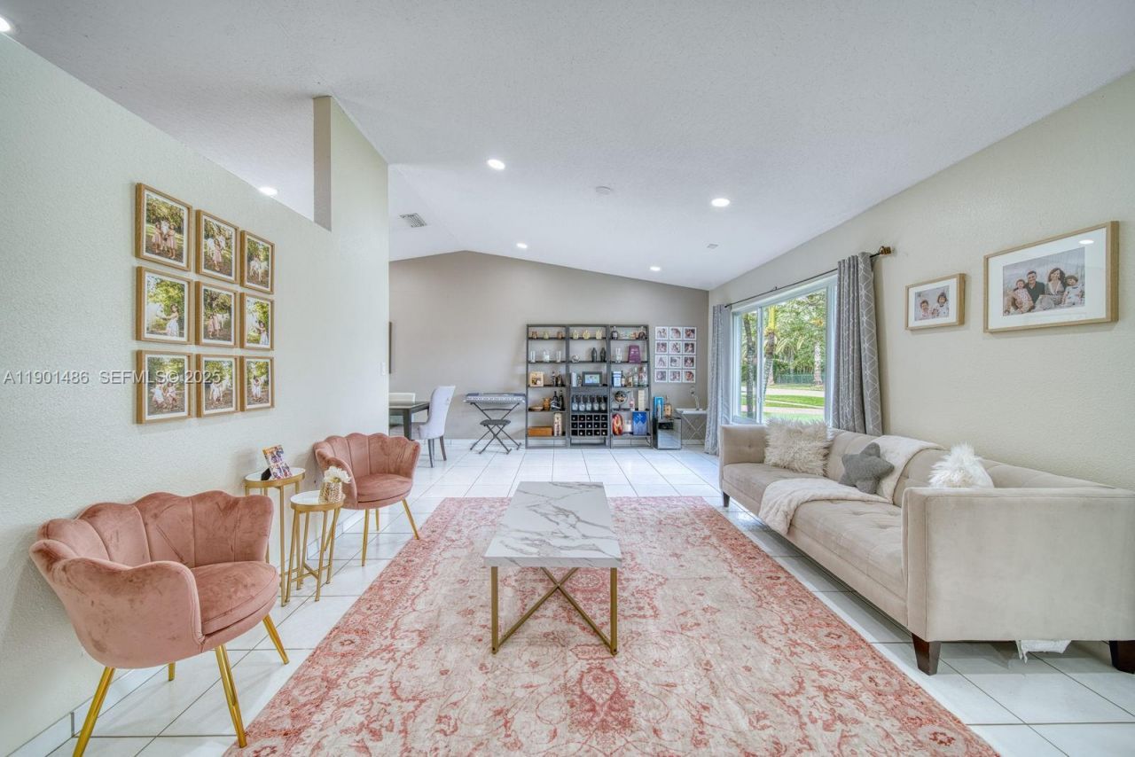 10860 SW 124th Rd, Miami, FL 33176 Photo