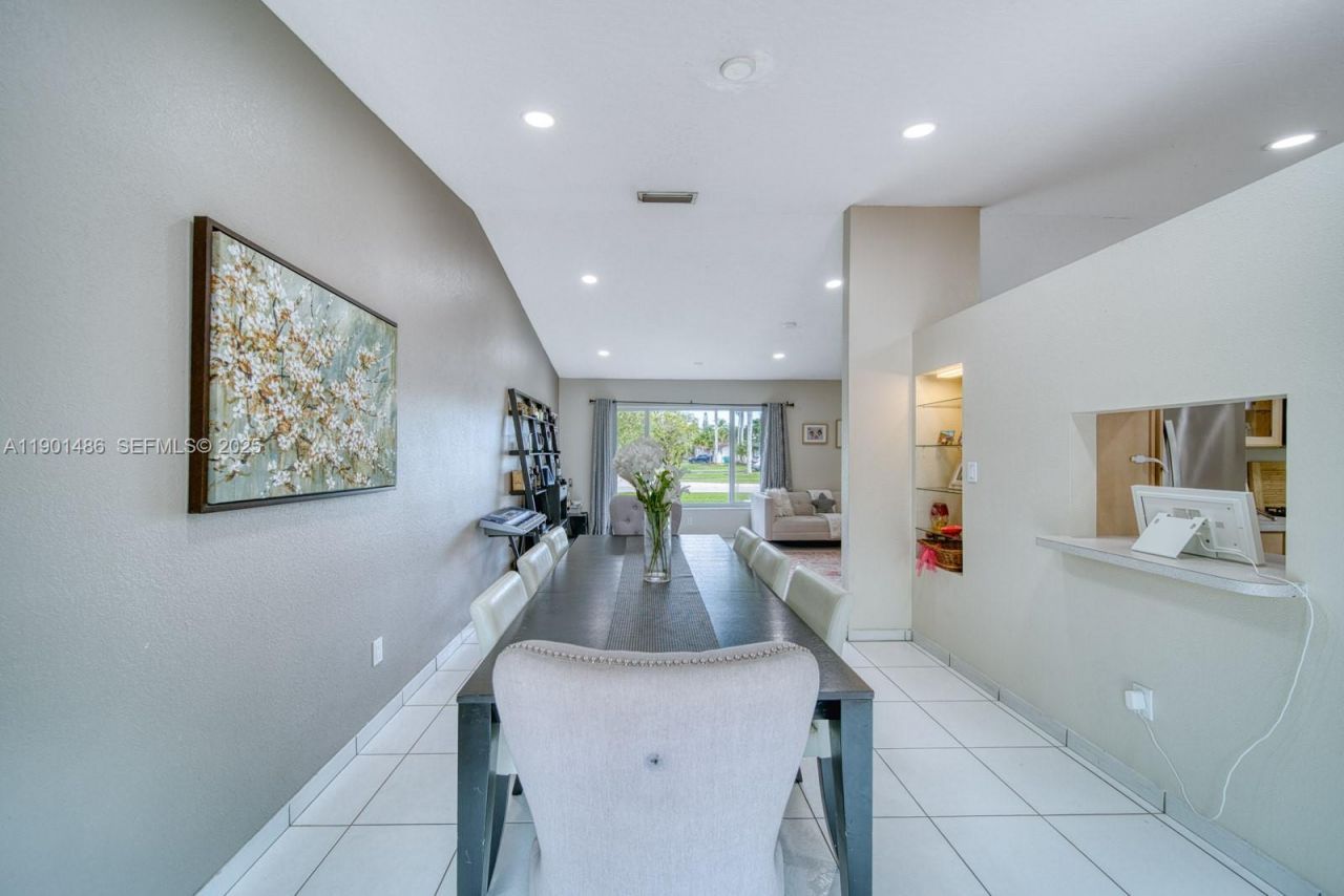 10860 SW 124th Rd, Miami, FL 33176 Photo