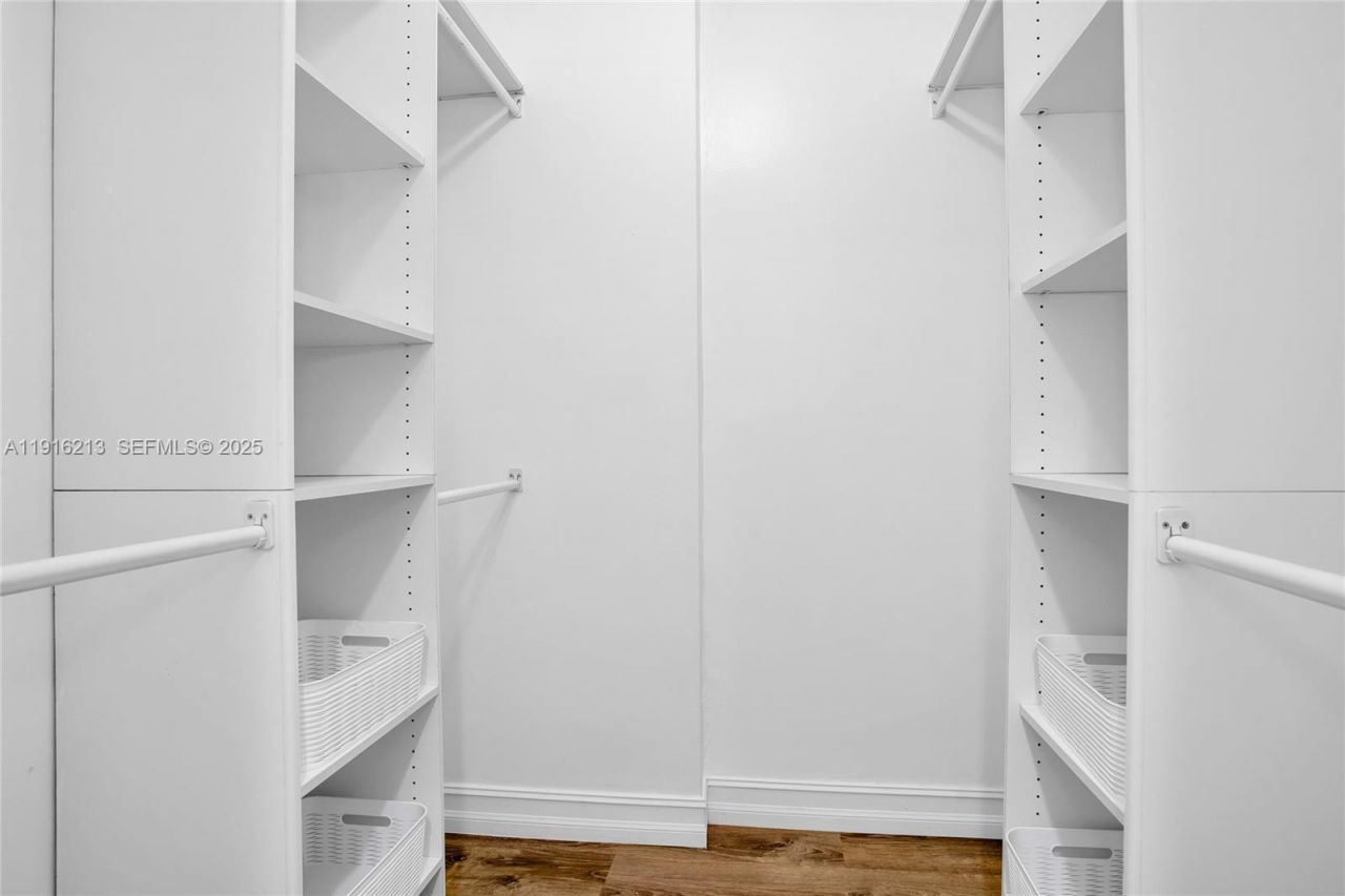 100 Edgewater Dr, Unit 225, Coral Gables, FL 33133 Photo