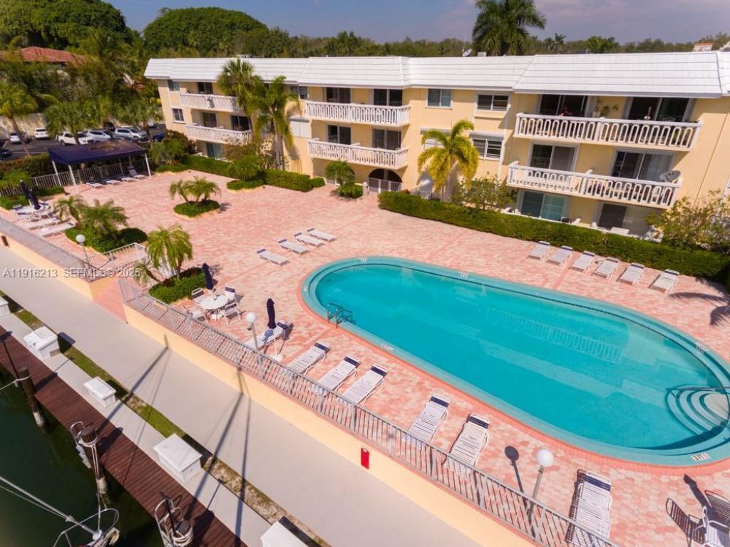 100 Edgewater Dr, Unit 225, Coral Gables, FL 33133 Photo