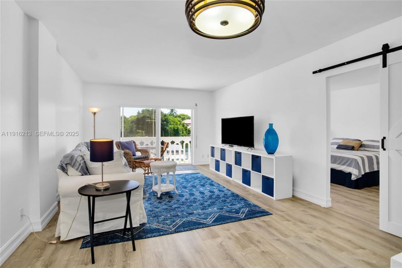 100 Edgewater Dr, Unit 225, Coral Gables, FL 33133 Photo