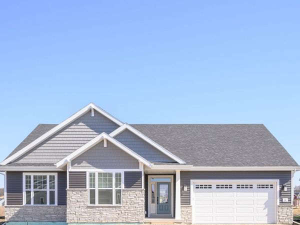16 Spittlebug Circle, Madison, WI 53718