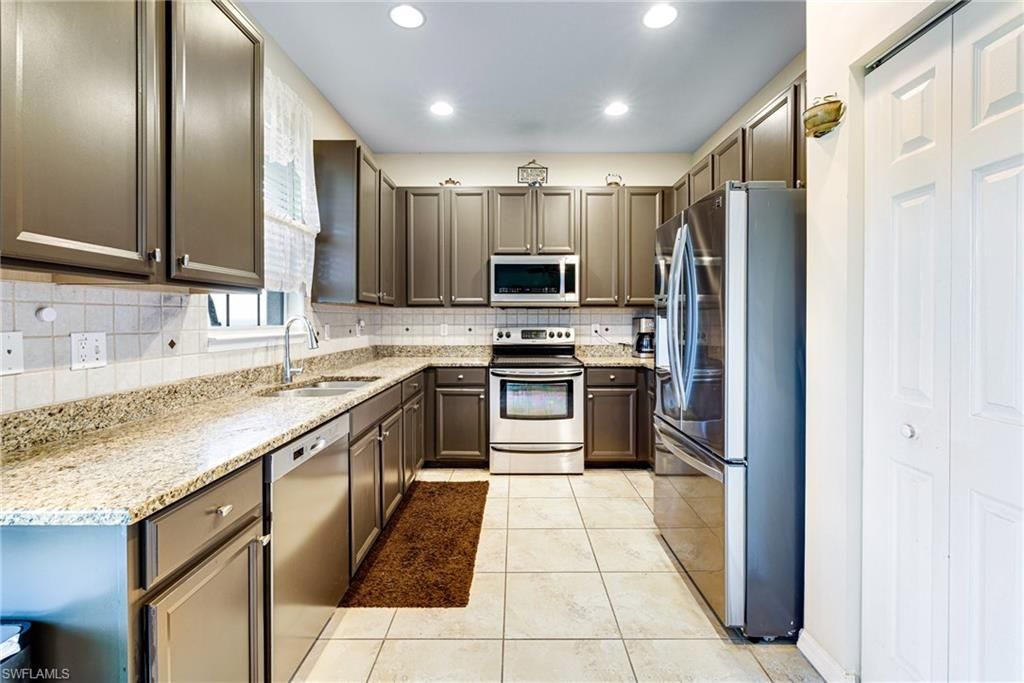 8657 Sumner Ave, Fort Myers, FL 33908 Photo