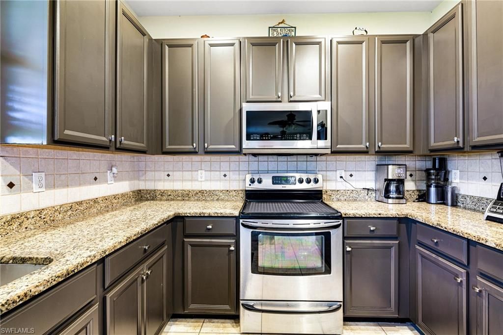 8657 Sumner Ave, Fort Myers, FL 33908 Photo
