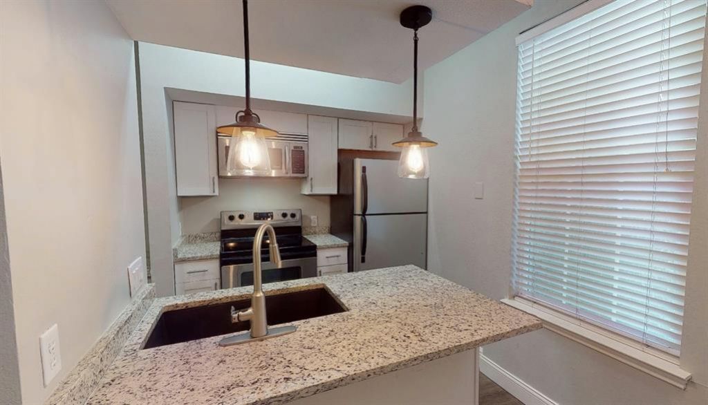 2814 Nueces St, Unit 102, Austin, TX 78705 Main Photo