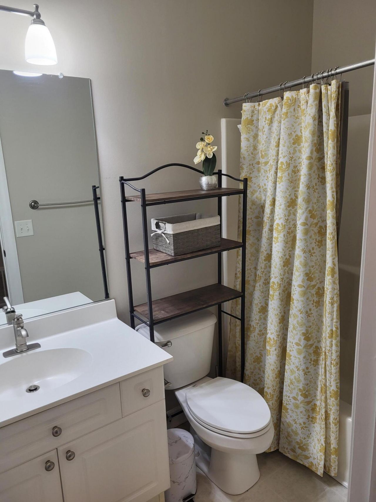 407 S Elgin Court Photo 22