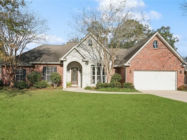 424 LAURELLEAF Lane, Covington, LA 70433