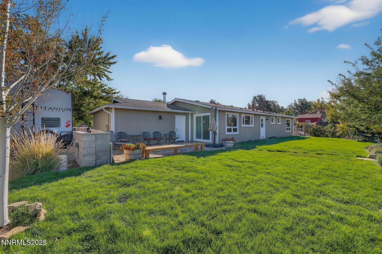 1385 Dunbar Drive, Washoe Valley, NV 89704 Photo