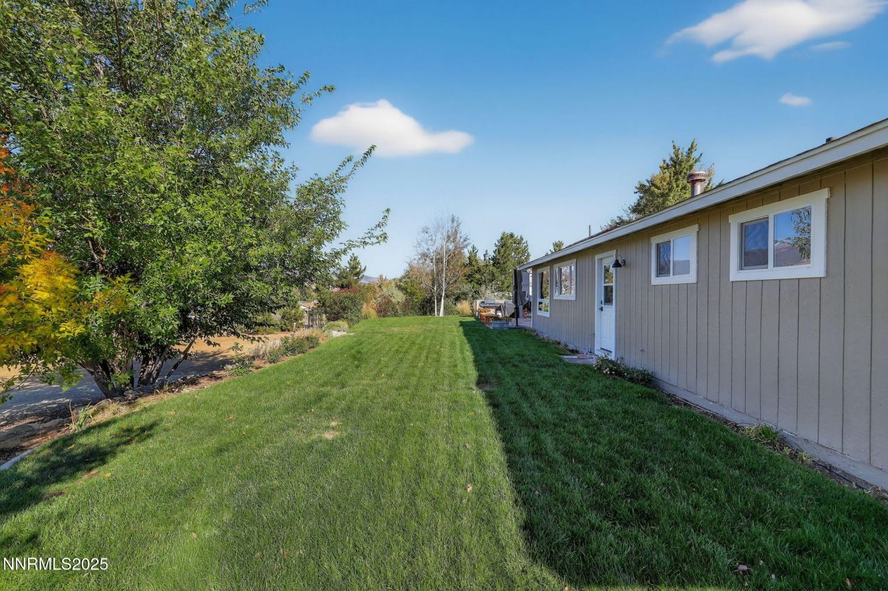 1385 Dunbar Drive, Washoe Valley, NV 89704 Photo