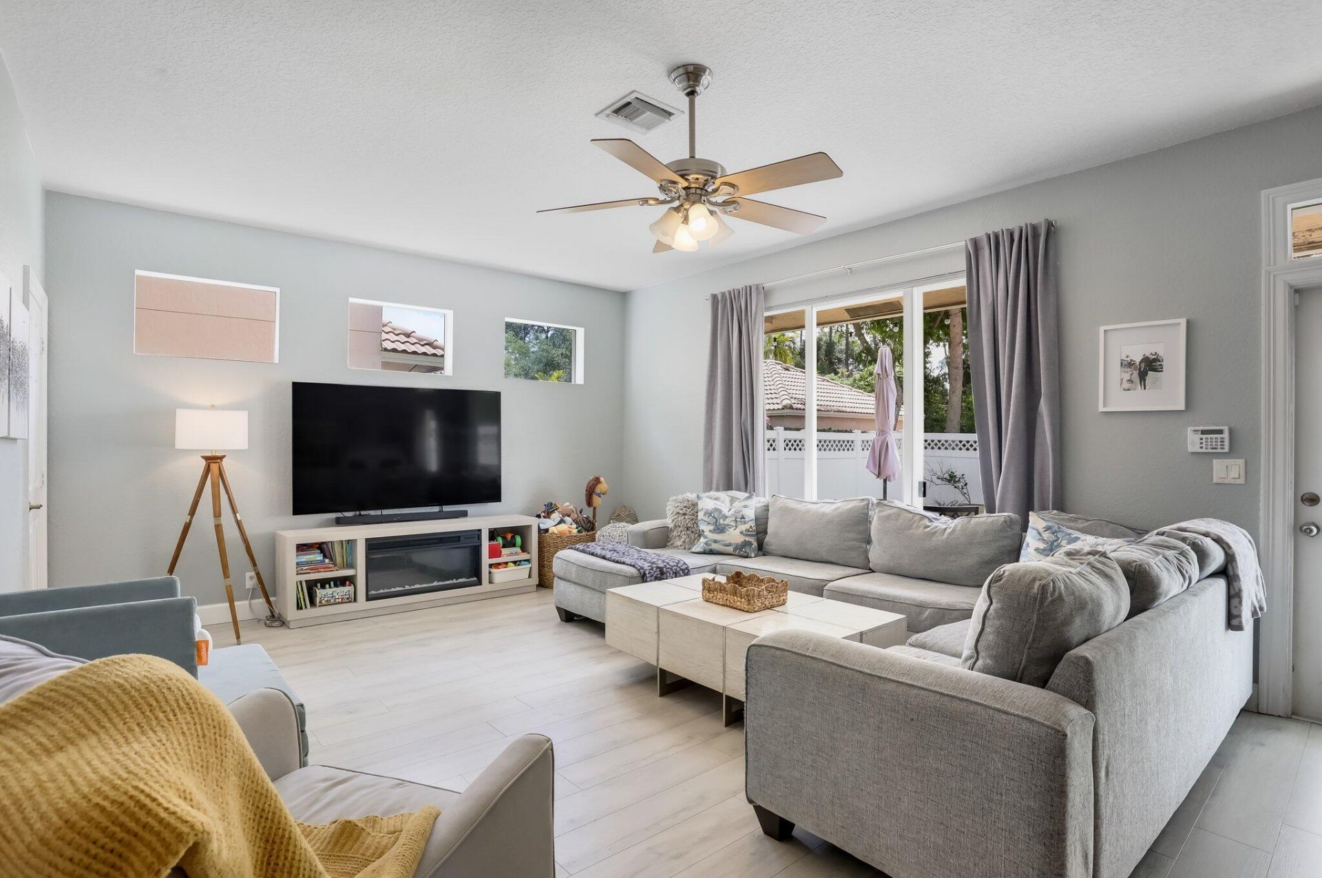 8080 Murano Circle, Palm Beach Gardens, FL 33418 Photo