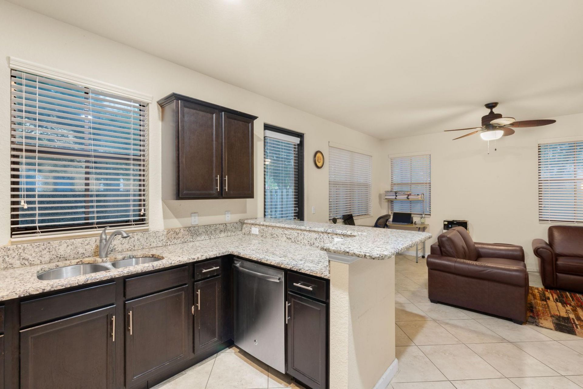 9596 Town Parc Cir N, Unit 9596, Parkland, FL 33076 Photo