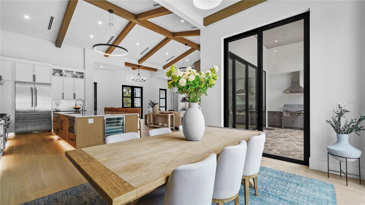 1915 Tulip Drive, Sarasota, FL 34239 Photo