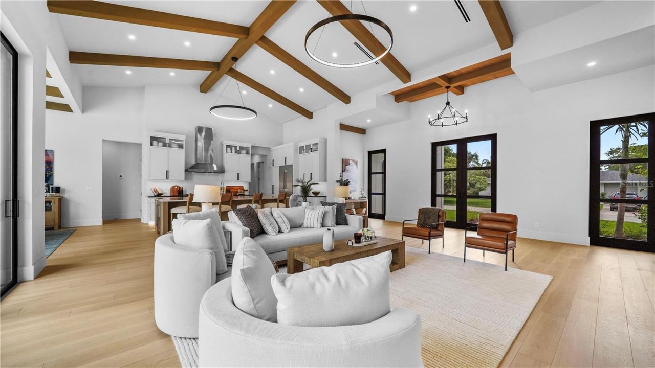 1915 Tulip Drive, Sarasota, FL 34239 Photo