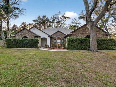 11205 KERRY HILLS COURT, RIVERVIEW, FL 33569