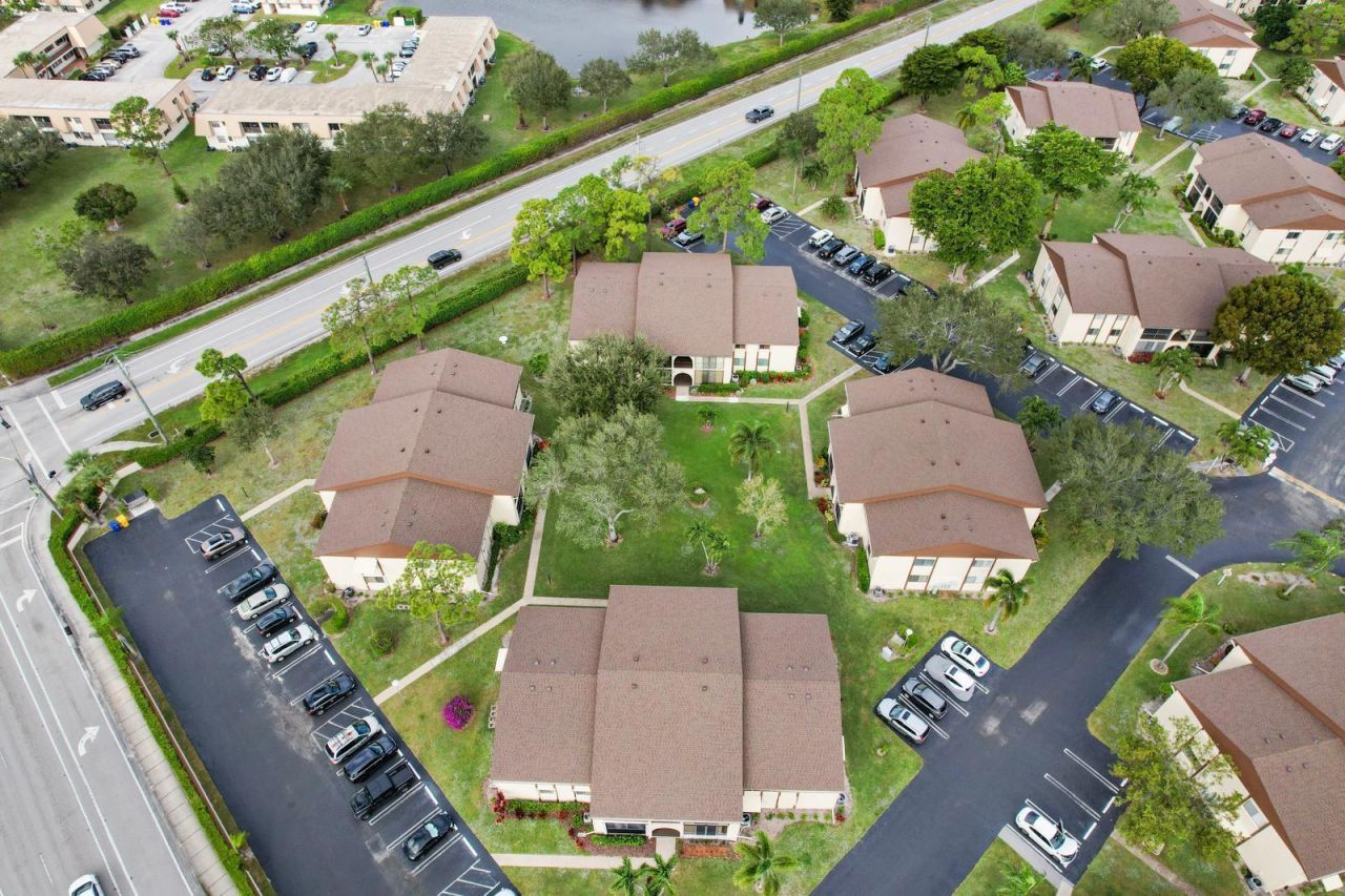 106 Lake Pine Circle, Unit C-1, Greenacres, FL 33463 Photo