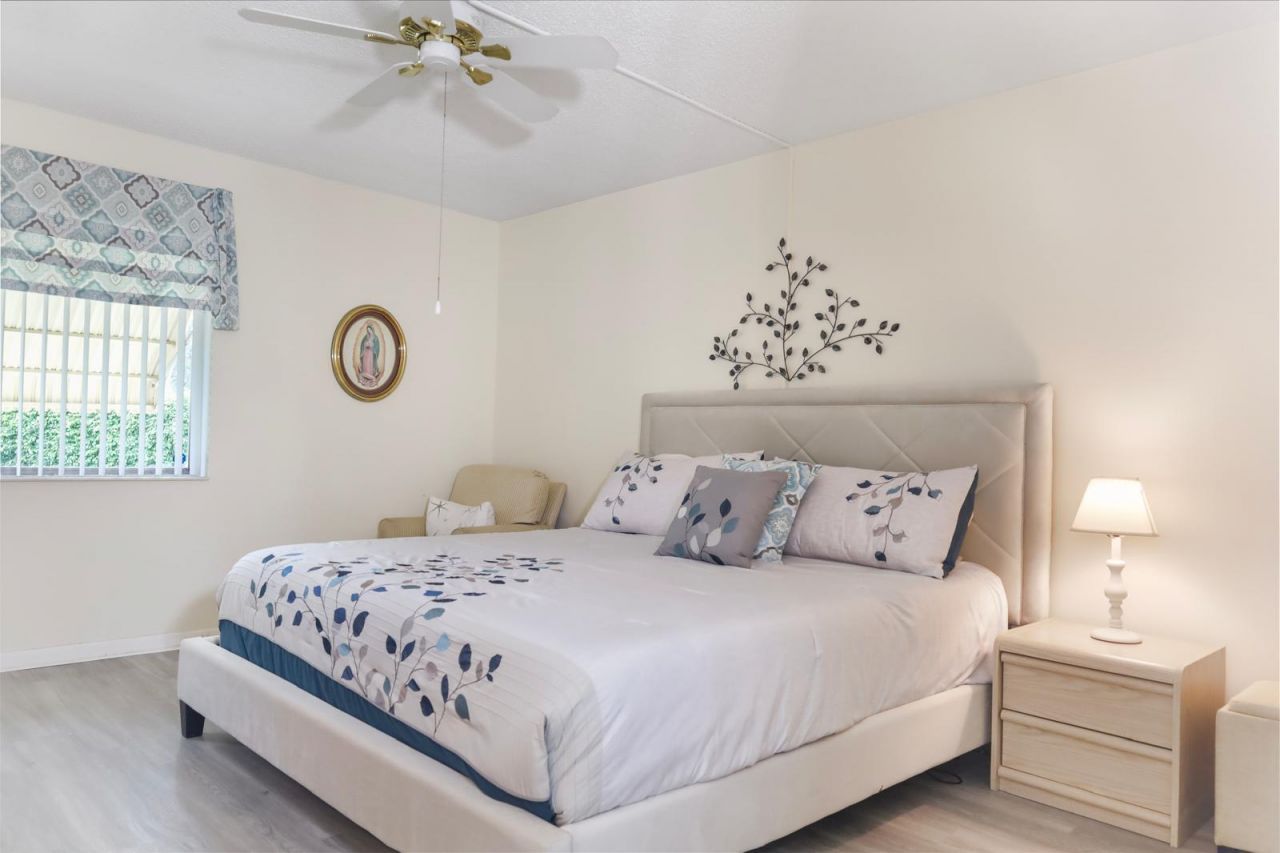 106 Lake Pine Circle, Unit C-1, Greenacres, FL 33463 Photo
