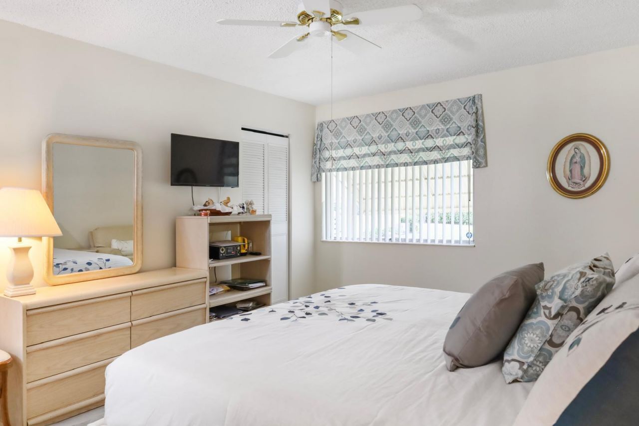 106 Lake Pine Circle, Unit C-1, Greenacres, FL 33463 Photo