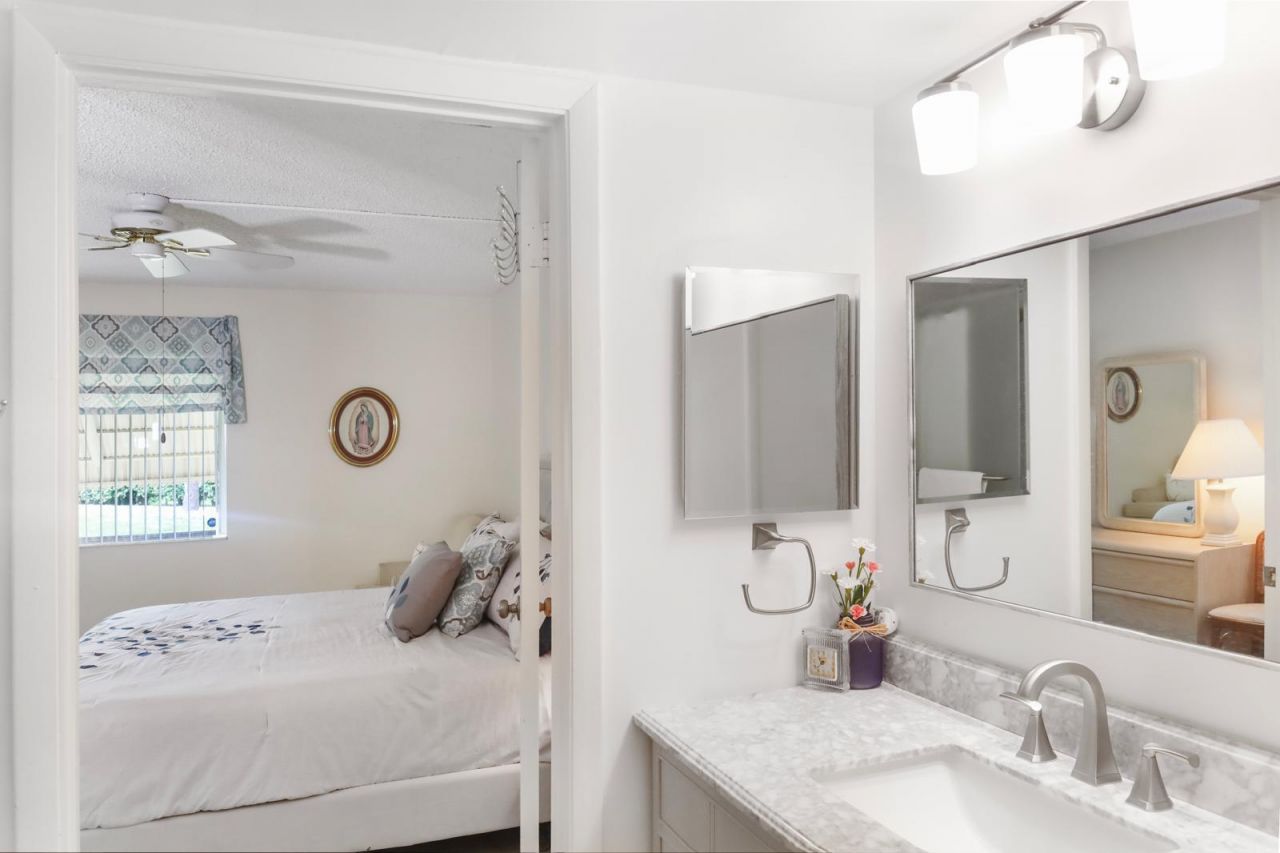 106 Lake Pine Circle, Unit C-1, Greenacres, FL 33463 Photo
