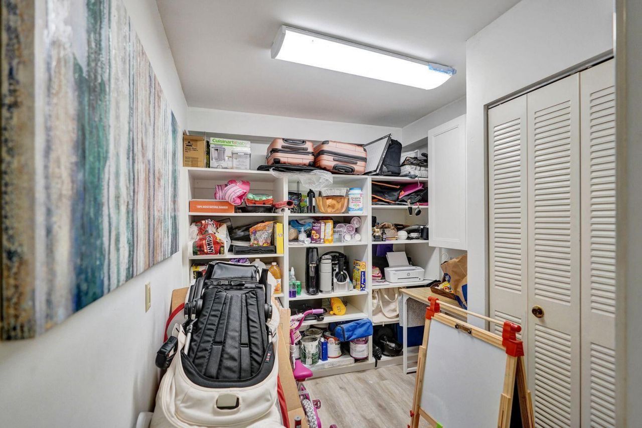 6193 Balboa Circle, Unit 201, Boca Raton, FL 33433 Photo